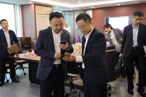 明光市市委书记被巅峰国际企业文化深深感动 | 深入沟通合作空间广阔