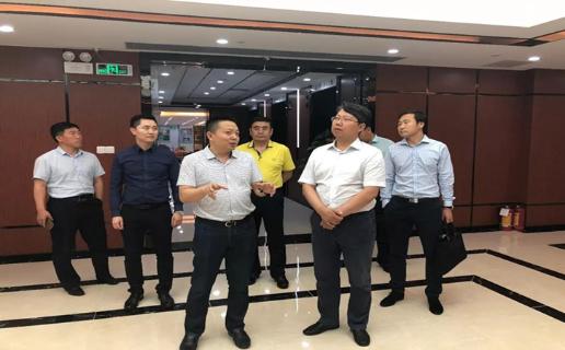 长春市九台区政府领导、安徽省淮南市毛集领导来访巅峰国际加速器